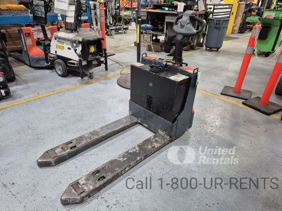 2023 Toyota 8HBW23 Jack