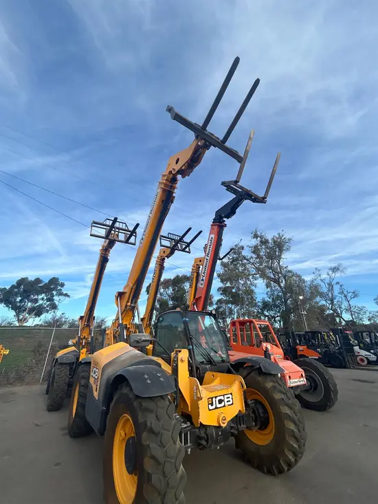 2018 JCB 507-42 Forklift