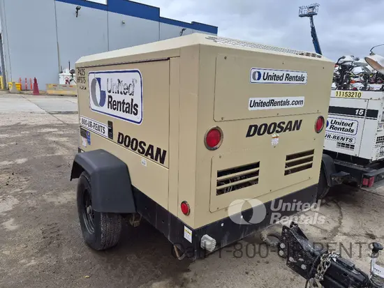 2021 Doosan P425/HP375WCUT4 Air Compressor