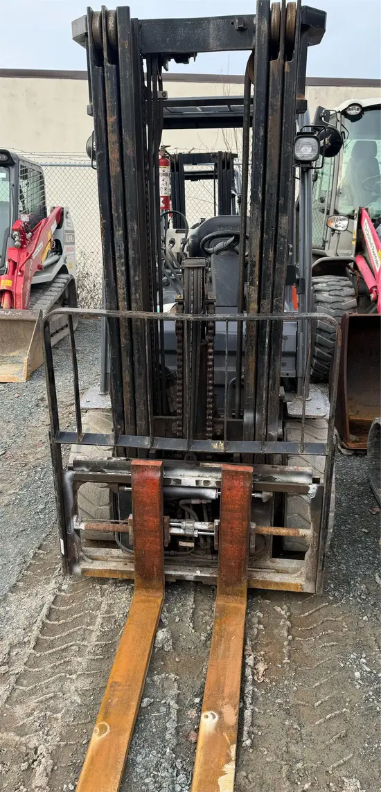 2019 Toyota 8FGU30 Warehouse Forklift