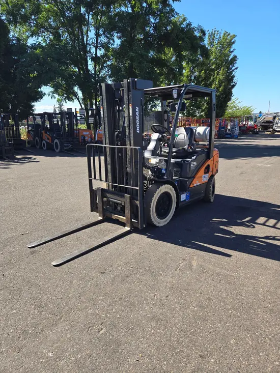 2021 Doosan G25N-7DF Warehouse Forklift