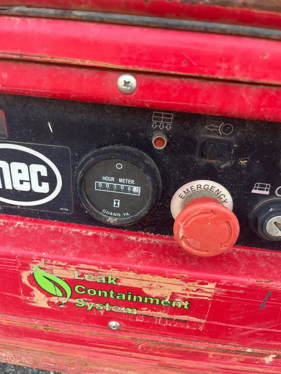 2019 MEC MICRO 19 Scissor Lift