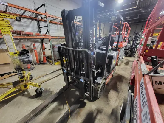 2019 Toyota 8FBCU25 Warehouse Forklift