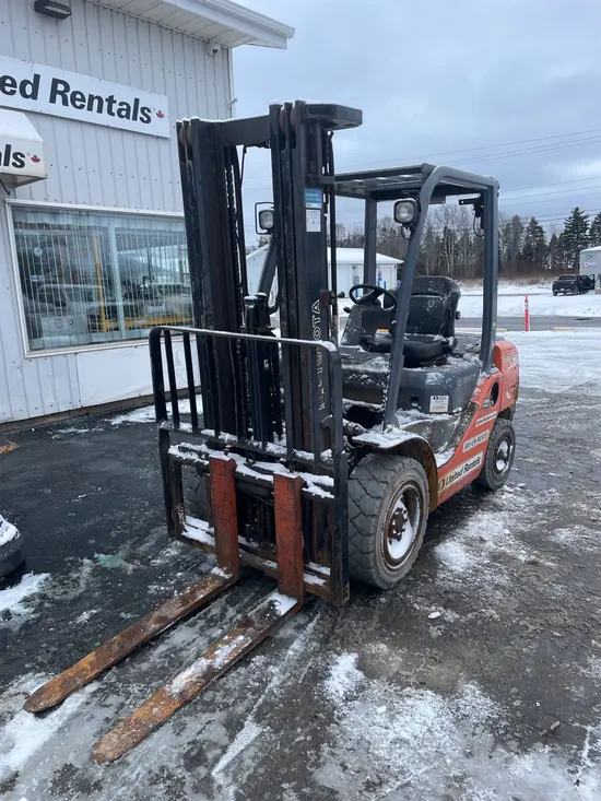 2019 Toyota 8FDU30 Warehouse Forklift