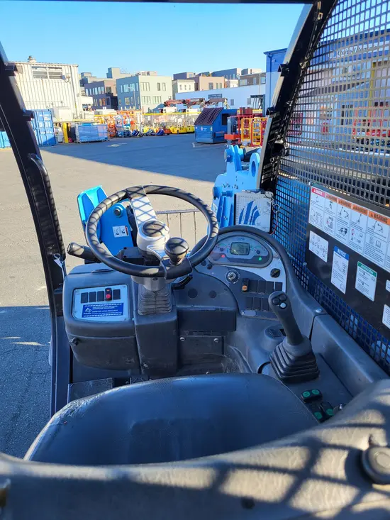 2018 Genie GTH-1256 Forklift