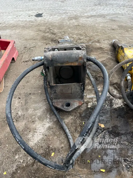2021 Epiroc SB 452 Attachment
