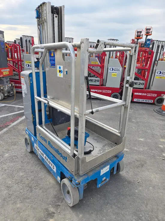 2019 Genie GR-20 Self-Propelled One-Person Lift