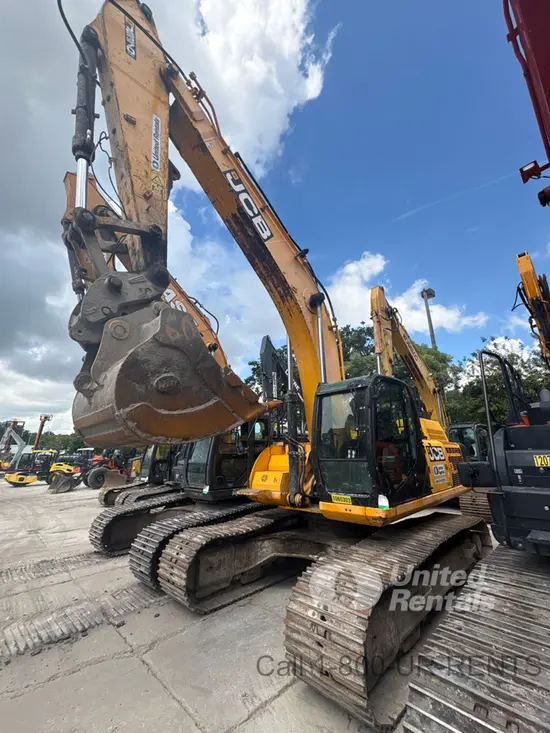 2020 JCB JS370 Excavator