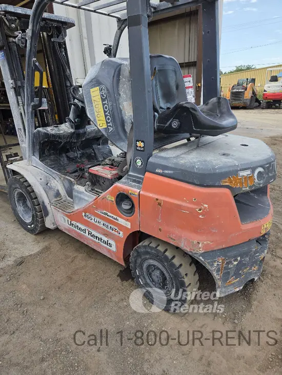 2021 Toyota 8FDU25 Warehouse Forklift