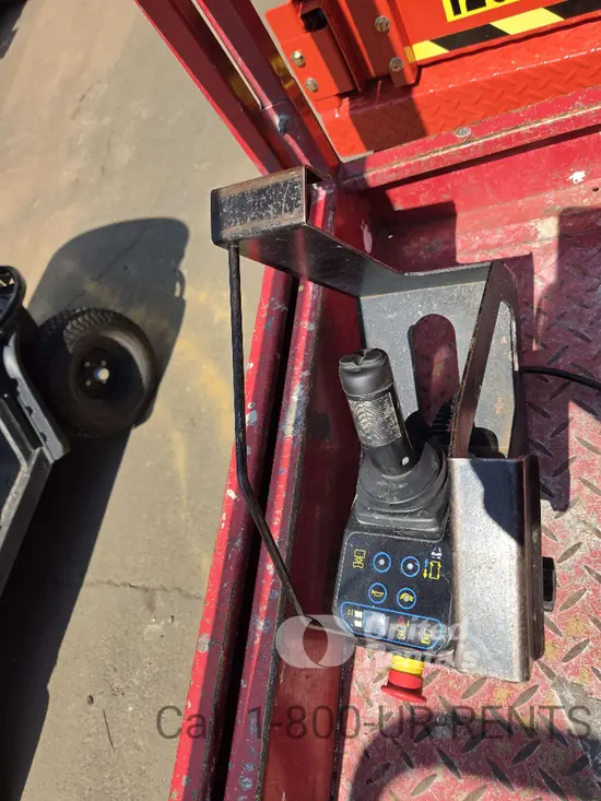 2019 MEC MICRO 19 Scissor Lift