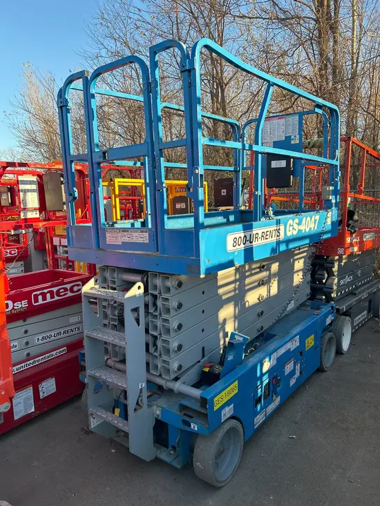 2018 Genie GS-4047 Scissor Lift