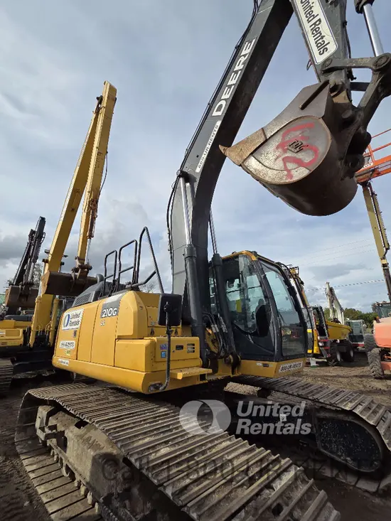 2019 John Deere 210G LC Excavator