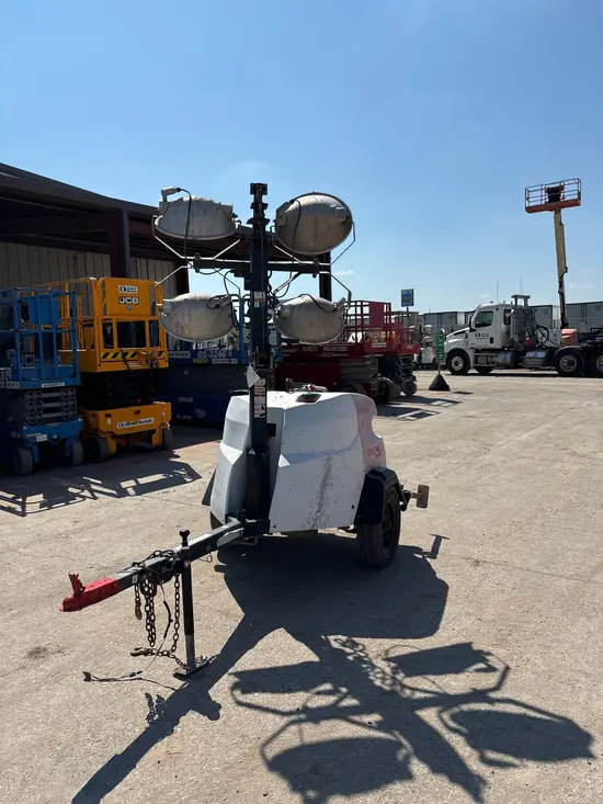 2017 Magnum Pro MLT6SM Portable Light Tower