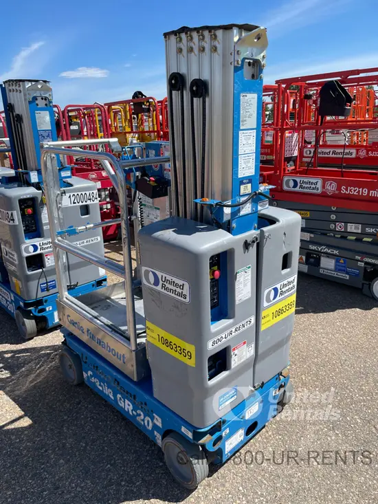 2018 Genie GR-20 Self-Propelled One-Person Lift