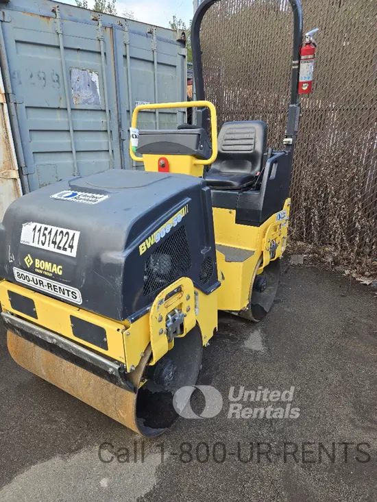 2022 BOMAG BW900-50 Double Drum Roller