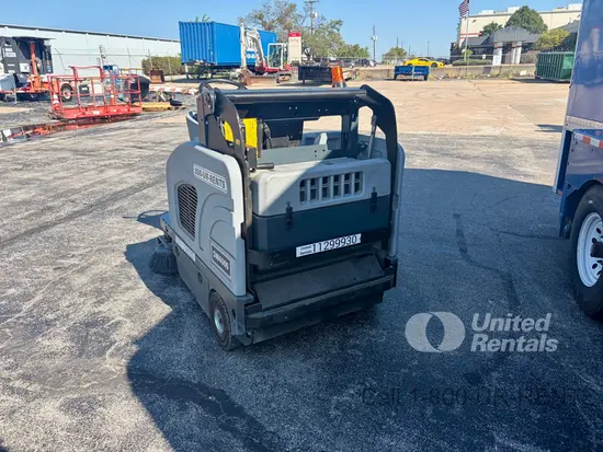 2021 Clarke SW4000 49 Sweeper