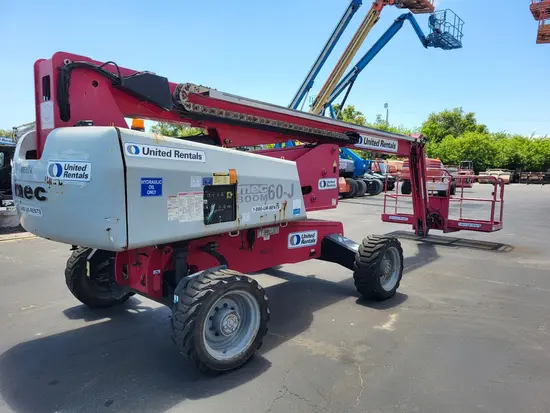 2016 MEC 60JD Boom Lift