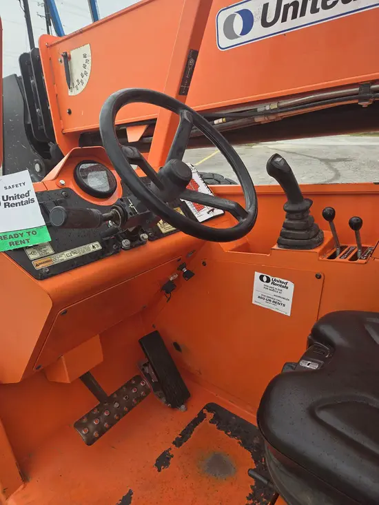 2017 SKYTRAK 8042 Forklift