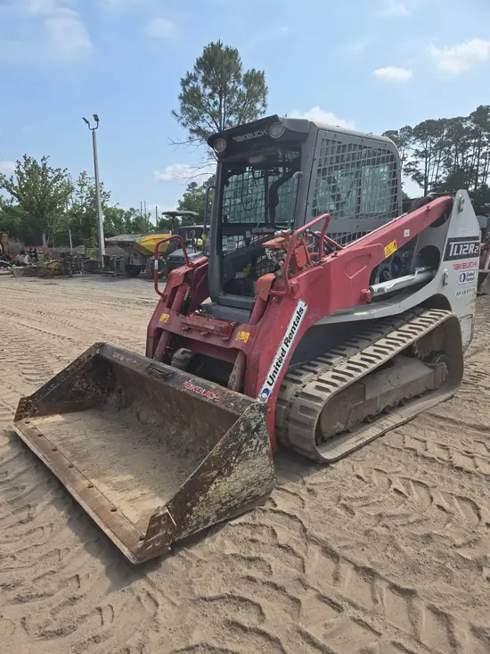2019 Takeuchi TL12R2-CR Track Loader