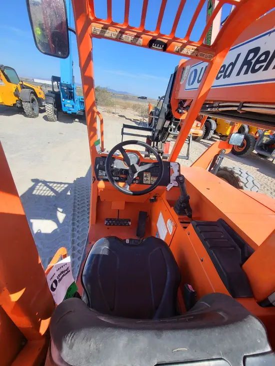 2019 SKYTRAK 6042 Forklift