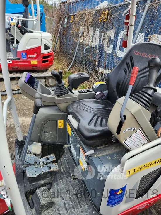 2022 Takeuchi TB20E Mini Excavator