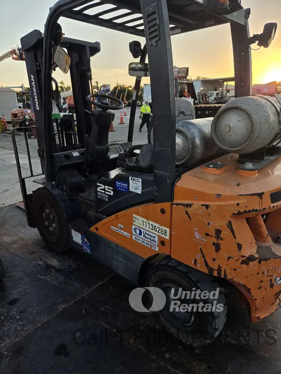 2020 Doosan G25N-7LP Warehouse Forklift