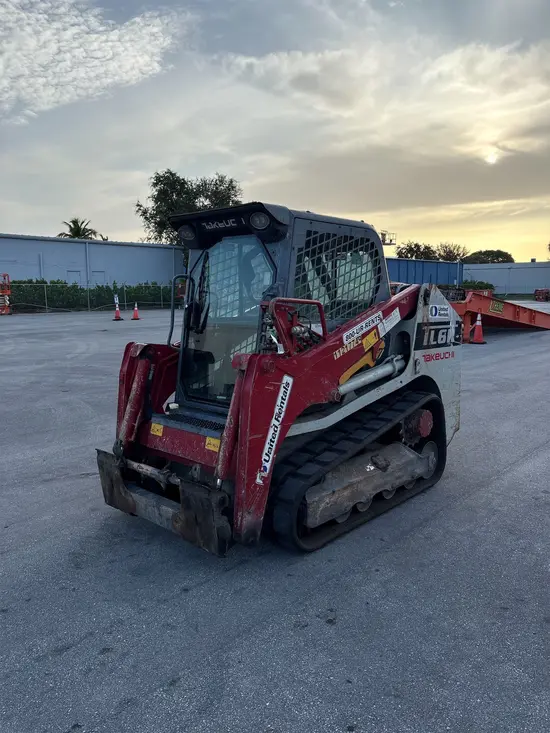 2021 Takeuchi TL6CR Track Loader
