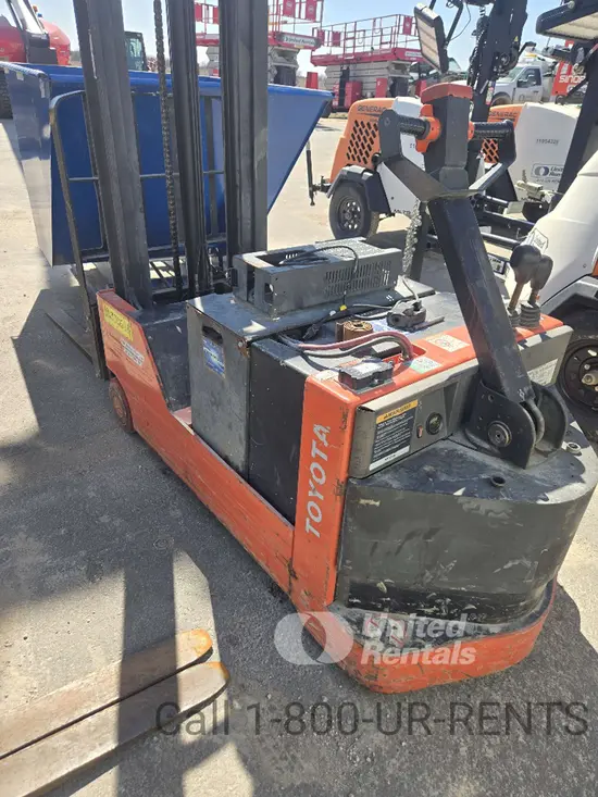 2018 Toyota 6BWC20 Warehouse Forklift