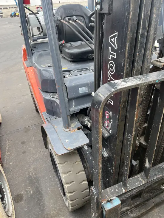 2019 Toyota 8FGU25 Warehouse Forklift