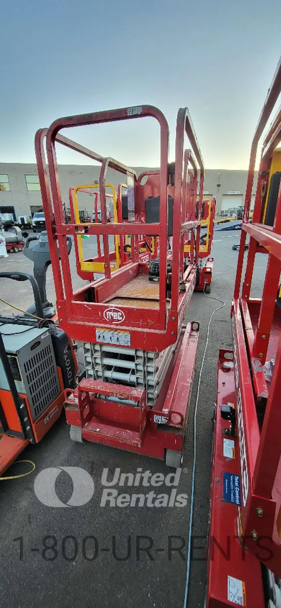 2019 MEC MICRO 19 Scissor Lift