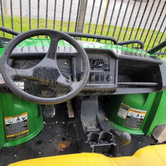 2022 John Deere XUV855M S4 Utility Vehicle