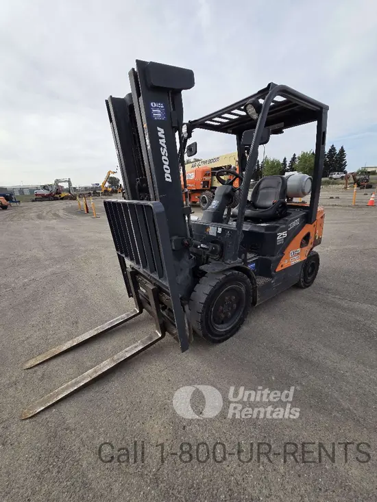 2022 Doosan G25P-7DF Warehouse Forklift