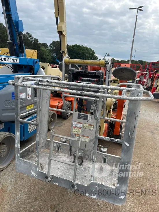 2018 JLG X770AJ Atrium Lift