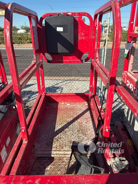 2018 MEC MICRO 19 Scissor Lift