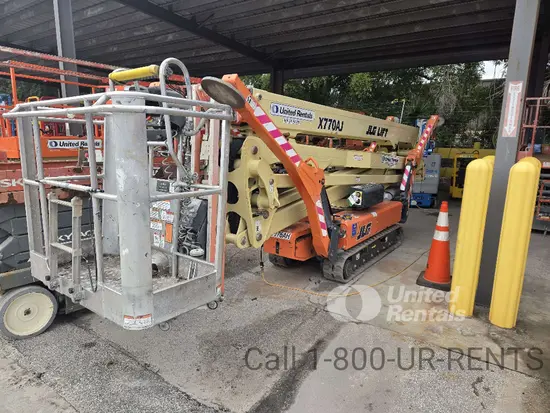 2018 JLG X770AJ Atrium Lift