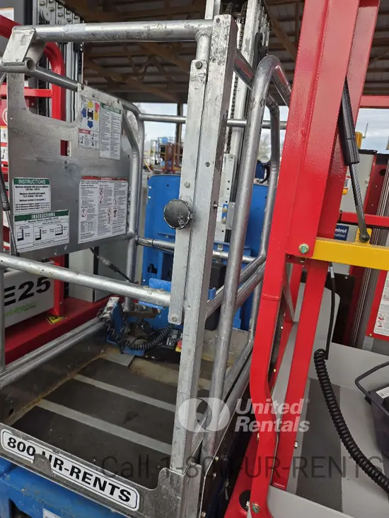 2019 Genie GR-20 Self-Propelled One-Person Lift