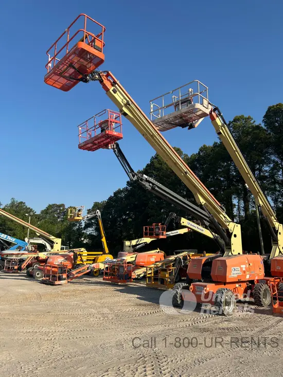 2017 JLG 800S Boom Lift