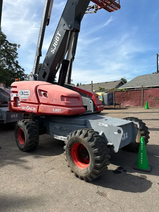 2017 Skyjack SJ66T Boom Lift