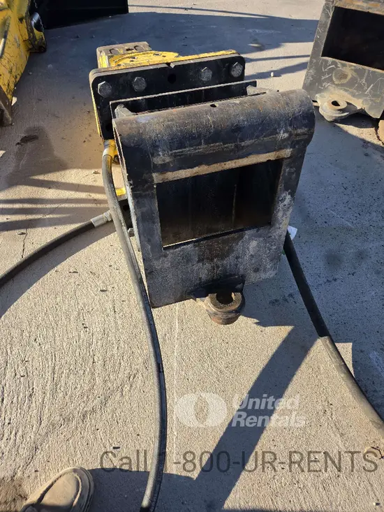 2022 Epiroc SB 452 Attachment