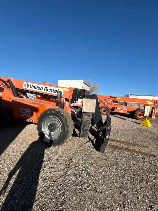 2017 SKYTRAK 10054 Forklift