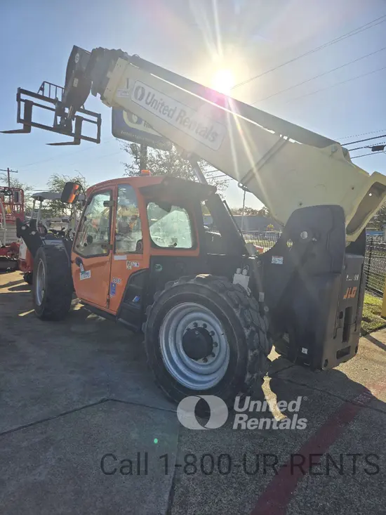2022 JLG 1055 Forklift