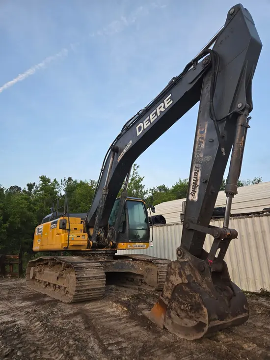 2019 John Deere 350G Excavator