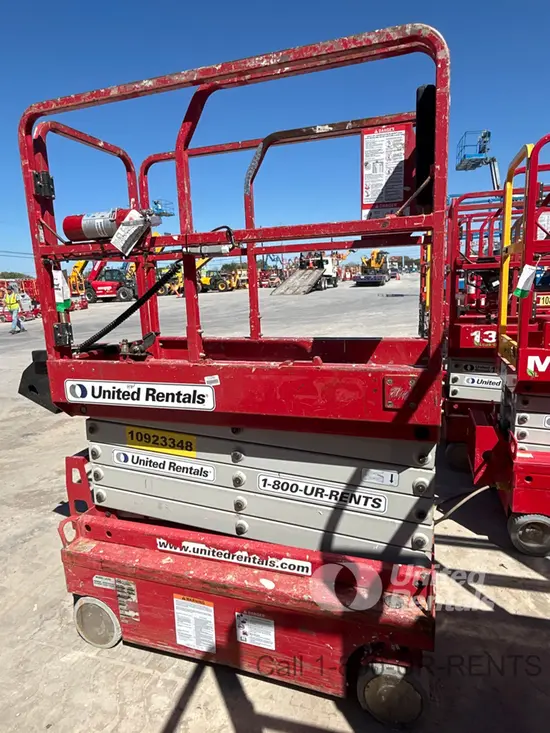 2019 MEC MICRO 19 Scissor Lift