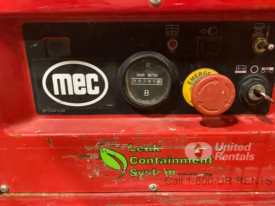 2019 MEC MICRO 19 Scissor Lift