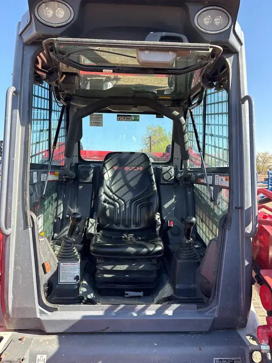 2021 Takeuchi TL12V2-CR Track Loader