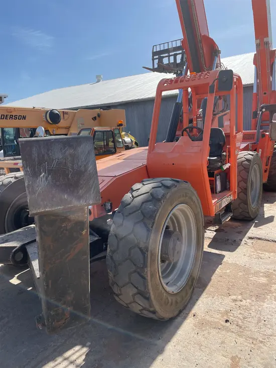 2017 SKYTRAK 10054 Forklift