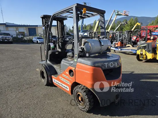 2021 Toyota 8FGU25 Warehouse Forklift