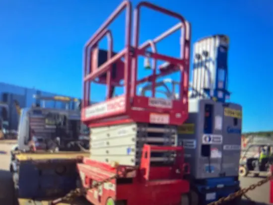 2018 MEC MICRO 19 Scissor Lift