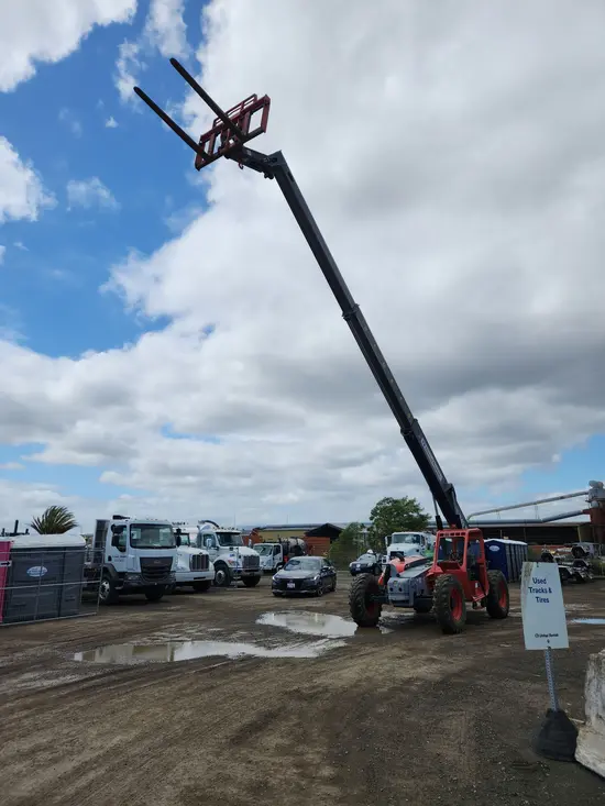 2017 Skyjack SJ843TH Forklift