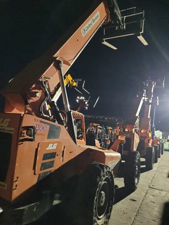2017 SKYTRAK 10054 Forklift